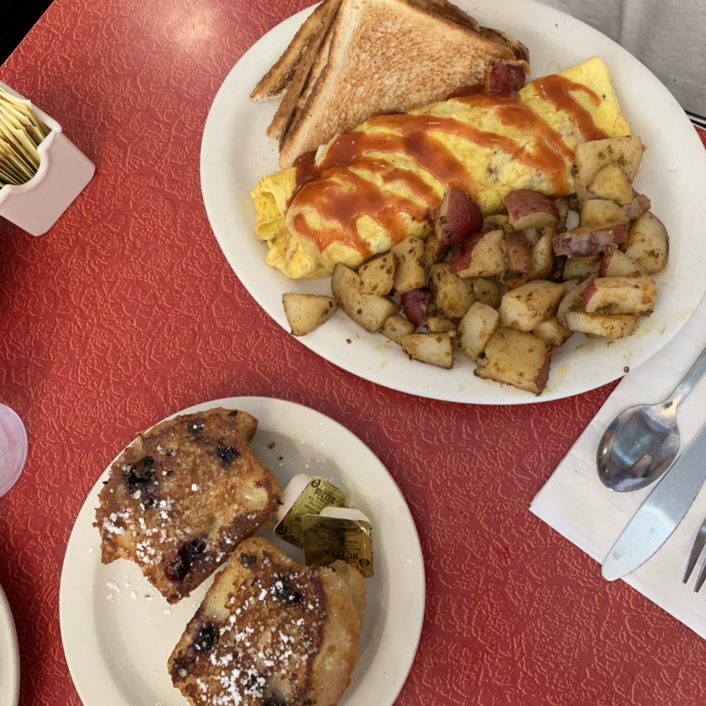 Brickway on Wickenden - Blueberry grilled muffin on lower left and omelette on the top right - Breakfast & Brunch Near Me - Providence, Rhode Island Brickway on Wickenden - Blueberry grilled muffin on lower left and omelette on the top right - Breakfast & Brunch Near Me - Providence, Rhode Island