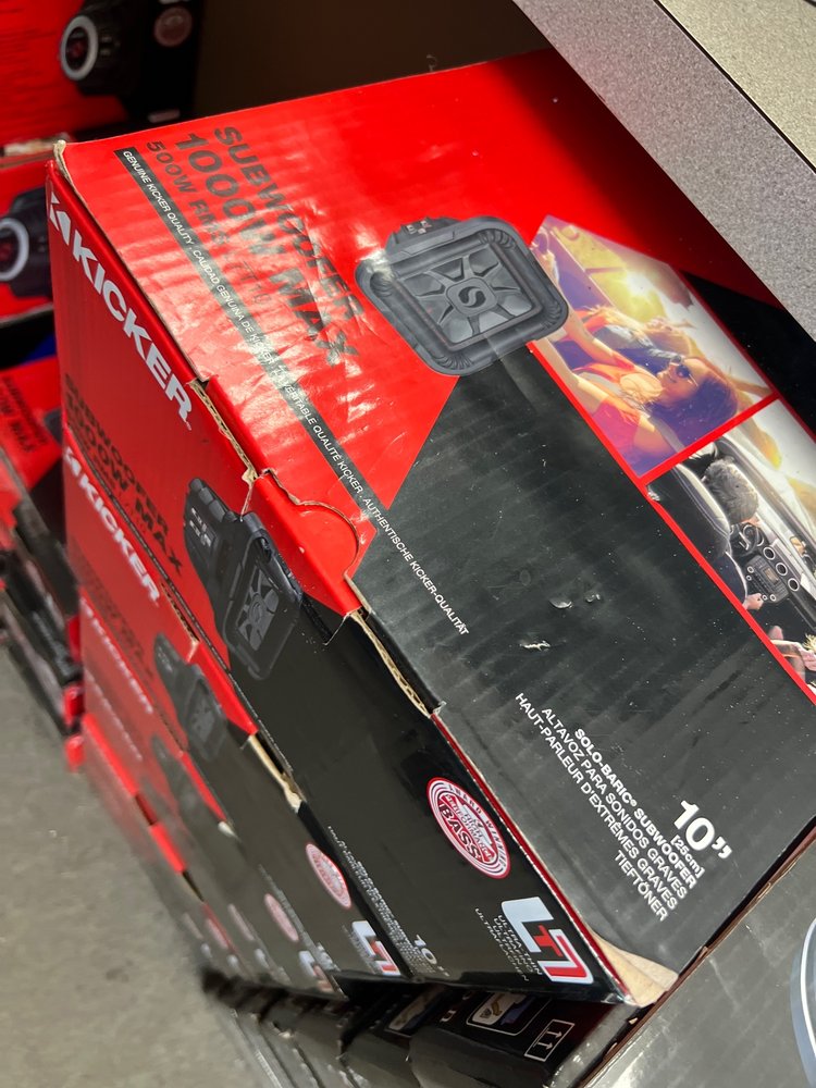 RADIOACTIVE CAR AUDIO Updated August 2024 48 Photos & 15 Reviews