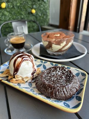 Caffe Bravo by null