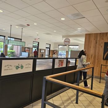 Chick-fil-A - Fast Food Near Me - Silver Spring, Maryland