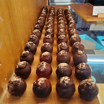 Ethereal Confections - Cafes Near Me - Woodstock, Illinois