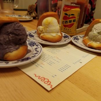 Woon - Ice Cream Baos + Apple Soda - Chinese Near Me - Los Angeles, California