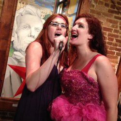 Kostume Karaoke