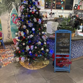 Aloha Express - front entrance with specials board and Christmas tree - Hawaiian Near Me - Visalia, California