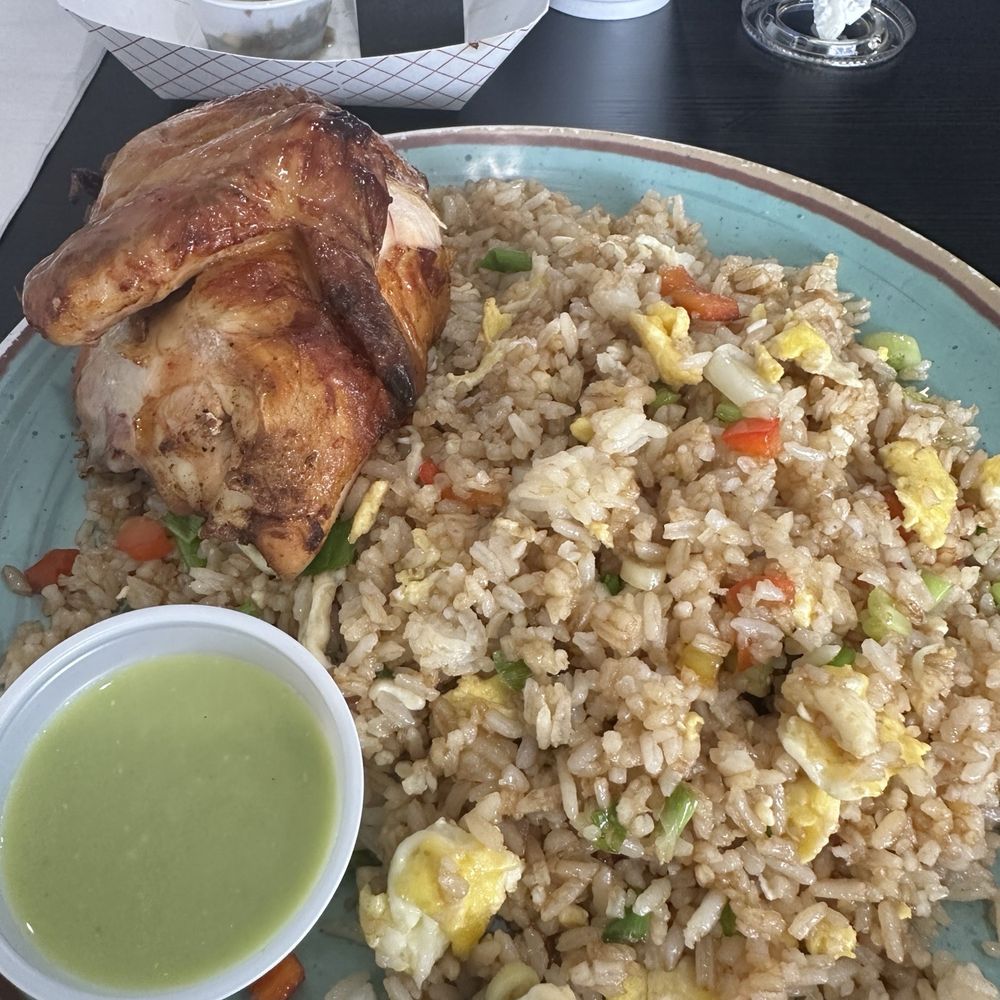 Los Andes Restaurant - Chicken arroz chaufa - Latin American Near Me - Jacksonville, Florida
