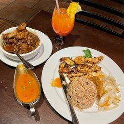 Footprints Cafe - Spanish Fly cocktail, oxtail appetizer & bourbon st chicken/shrimp entree 3