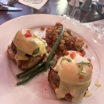 Muriel's Jackson Square - Eggs Veney - Cajun/Creole Near Me - New Orleans, Louisiana Muriel's Jackson Square - Eggs Veney - Cajun/Creole Near Me - New Orleans, Louisiana