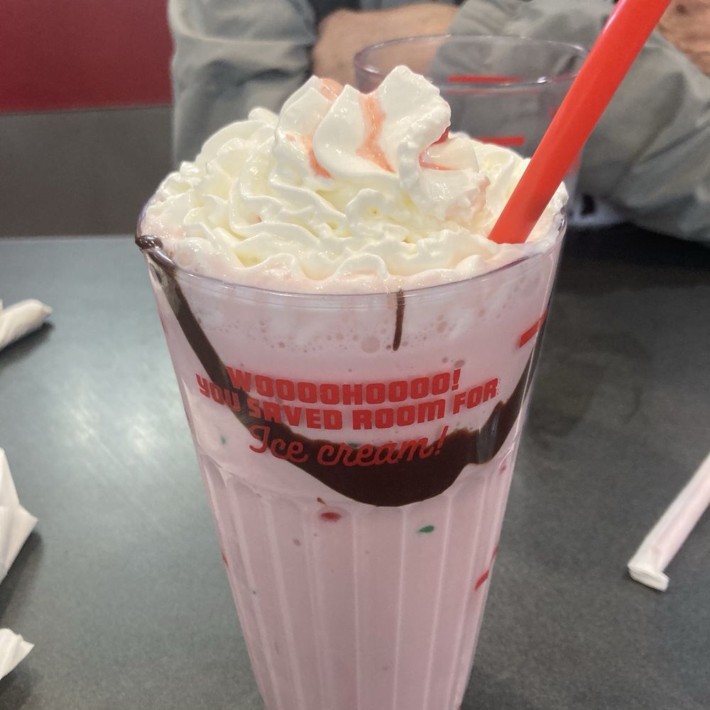 Peppermint milkshake Peppermint milkshake