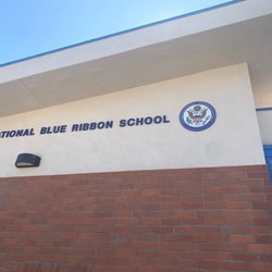 Wiley Canyon Elementary School - Entrance
