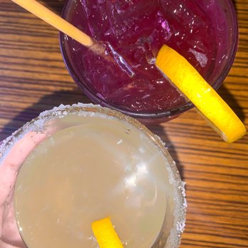 Rock-n-Sake Bar & Sushi - Hibiscus cooler and blueberry lemondrop - Sushi Bars Near Me - Baton Rouge, Louisiana