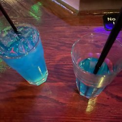 Sporty's Bikini Bar - AMF..