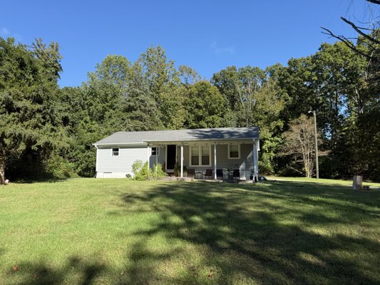 Connie Anton-Better Homes and Gardens Real Estate