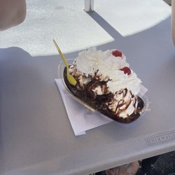 Snow Biz - Banana Split!