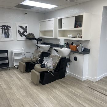 Hause Of HB - Hair Extensions Near Me - Garland, Texas Hause Of HB - Hair Extensions Near Me - Garland, Texas