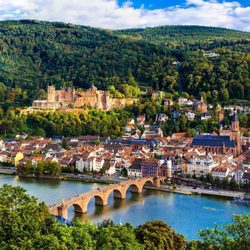 Nina's EzTravel - Cruise the Rhine River