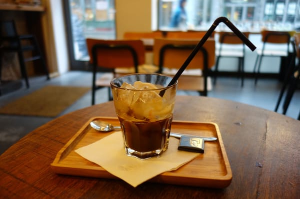 laptop friendly cafe