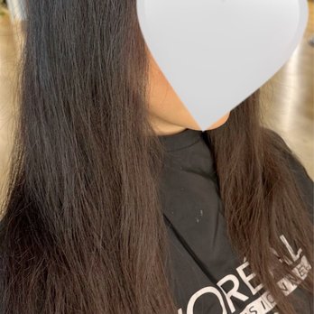 Illumi Salon - Before pic- stringy and scraggly. It doesn't show my awful short postpartum regrowth but IFYKYK! - Hair Salons Near Me - Mountain View, California Illumi Salon - Before pic- stringy and scraggly. It doesn't show my awful short postpartum regrowth but IFYKYK! - Hair Salons Near Me - Mountain View, California