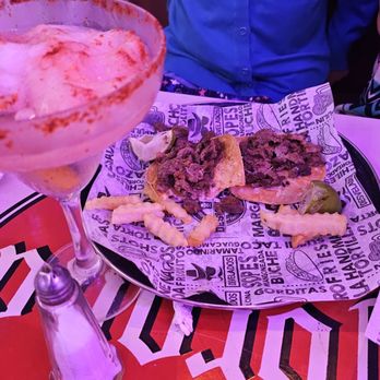 Desvelados - Asada tacos with fries and lemon slushie - Mexican Near Me - Glendale, California Desvelados - Asada tacos with fries and lemon slushie - Mexican Near Me - Glendale, California