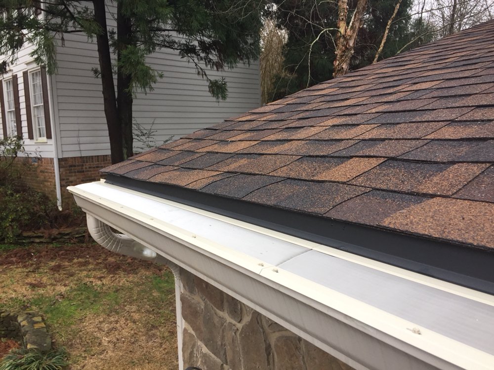 Slide of Leaf It to the Pros