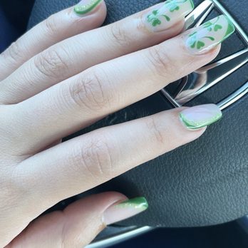 Diamond Nails & Lashes - Happy St. Patty's! Go get your green nails - Nail Salons Near Me - Bakersfield, California