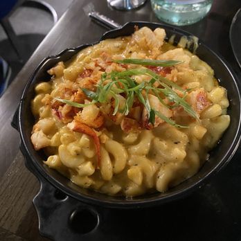 Kitchen Kocktails by Kevin Kelley - Lobster Mac & Cheese - Cocktail Bars Near Me - Charlotte, North Carolina