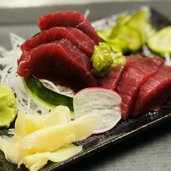 Gushiya Sushi & Izakaya - Bluefin Tuna Sashimi