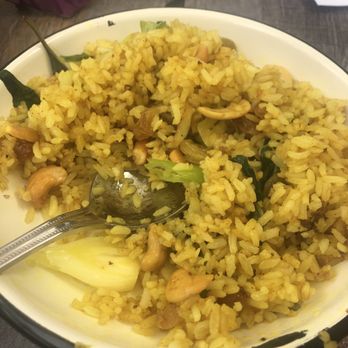 Gai Noi - Cashew curry on fried rice - Desserts Near Me - Minneapolis, Minnesota