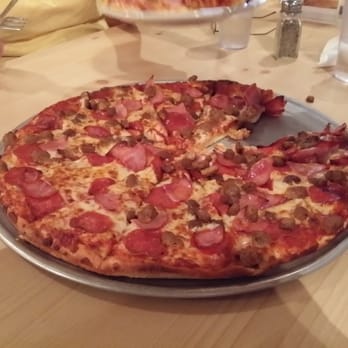 Pizza Place - Meat lovers pizza - Pizza Near Me - Tropic, Utah Pizza Place - Meat lovers pizza - Pizza Near Me - Tropic, Utah