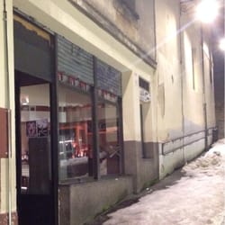 Kitsch - Fachada. Foto en febrero 2015, había nevado días antes.