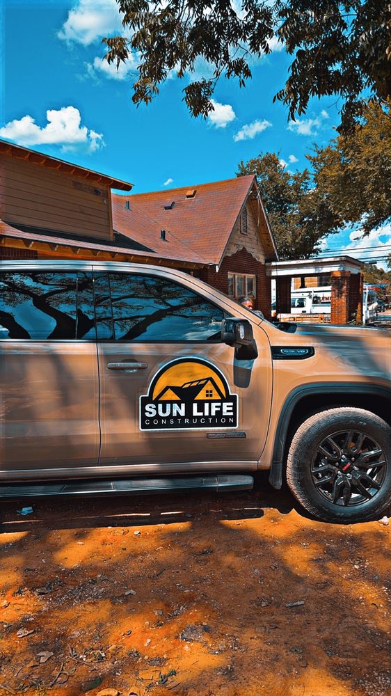 Slide of Sun Life Construction