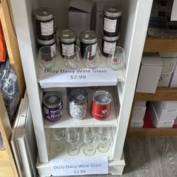 Dizzy Daisy Winery - Wine glasses for sale