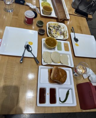 Neehee's Troy, Michigan by null