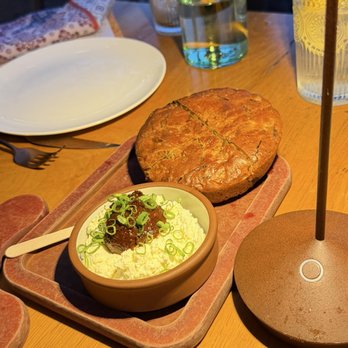 Valley Goat - Focaccia bread - New American Near Me - Sunnyvale, California Valley Goat - Focaccia bread - New American Near Me - Sunnyvale, California