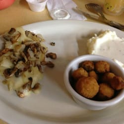 Eagle Crossing Cafe