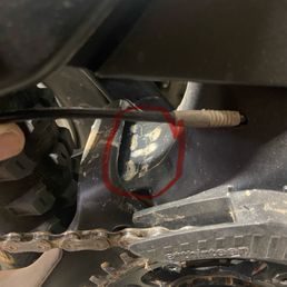 Designed flaw. Be careful out there those ride YT that have the same suspension as my decoy. YT should have address this issue. Designed flaw. Be careful out there those ride YT that have the same suspension as my decoy. YT should have address this issue.