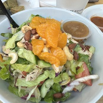 Cafe Dulce - Asian Chicken Salad - Coffee & Tea Near Me - Los Angeles, California