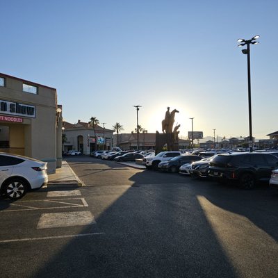 Chinatown Plaza by null