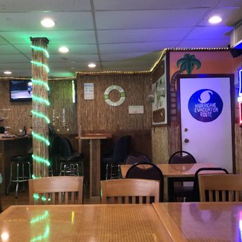 The Thirsty Parrot - Interior - Bars Near Me - Circleville, Ohio