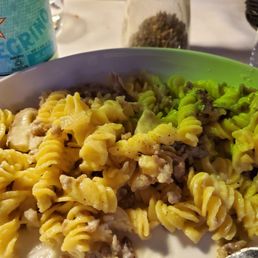 Dry, over cooked pasta. Where's the sauce? Dry, over cooked pasta. Where's the sauce?
