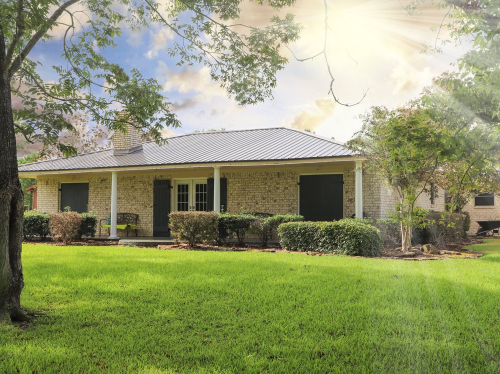 Slide of Klindworth Roofing