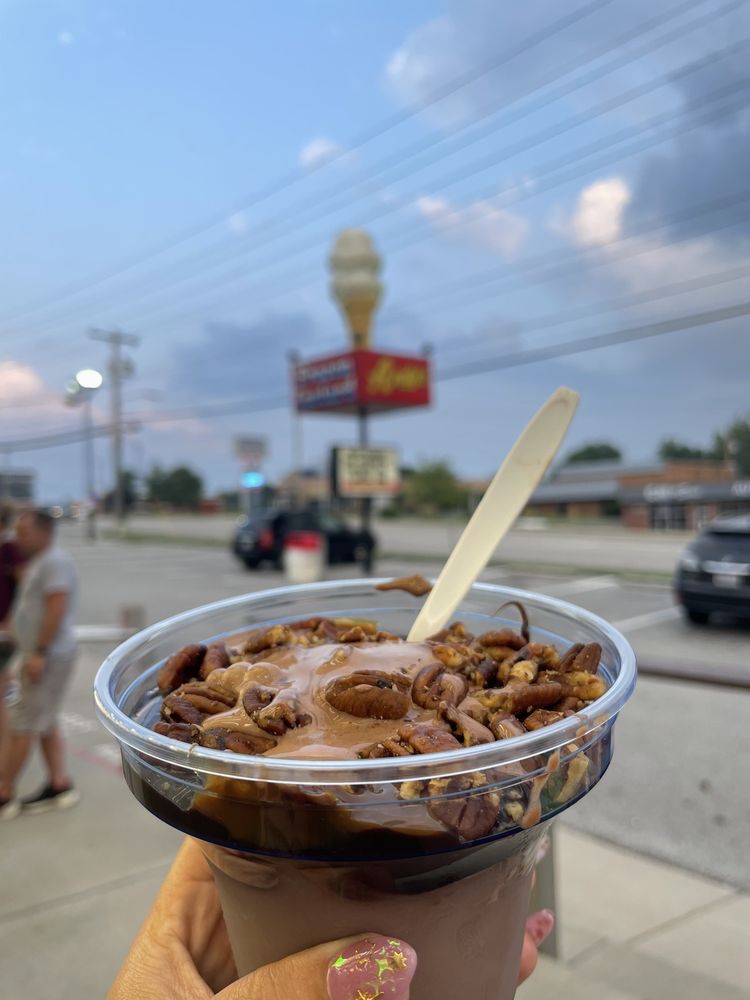 ANDY’S FROZEN CUSTARD Updated August 2024 22 Photos & 33 Reviews 3147 E Sunshine St
