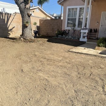 House Face - Front yard lawn - Gardeners Near Me House Face - Front yard lawn - Gardeners Near Me