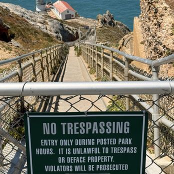 Point Reyes National Seashore - Lighthouse - We're closed - Landmarks & Historical Buildings Near Me - Point Reyes Station, California Point Reyes National Seashore - Lighthouse - We're closed - Landmarks & Historical Buildings Near Me - Point Reyes Station, California