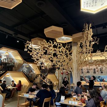 Kyuramen - Very cool indoor design - Ramen Near Me - Knoxville, Tennessee Kyuramen - Very cool indoor design - Ramen Near Me - Knoxville, Tennessee
