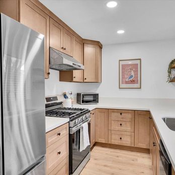 405 Cabinets & Stone - My newly renovated kitchen - Cabinetry Near Me - Fountain Valley, California