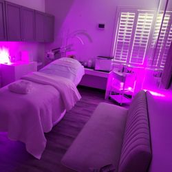 Bloom Aesthetics - Ready for a facial retreat?