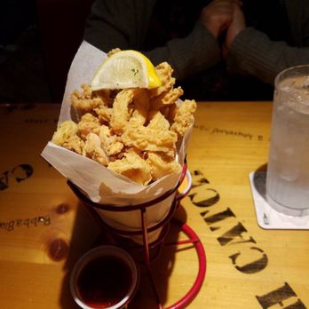 Bubba Gump Shrimp - Calamari - Seafood Near Me - Long Beach, California