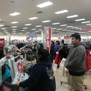 Burlington - The long line and it wasn't even the holiday yet. - Department Stores Near Me - Stockton, California