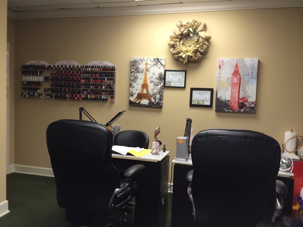 SWEET AND SASSY NAILS Updated September 2024 745 S Church St