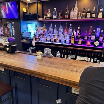 Pie In The Sky - Bar area - Pizza Near Me - Baltimore, Maryland